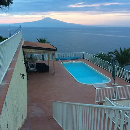 Vela *